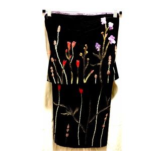 Nicole Miller 2pc Embrodered Bustier/Pencil Skirt